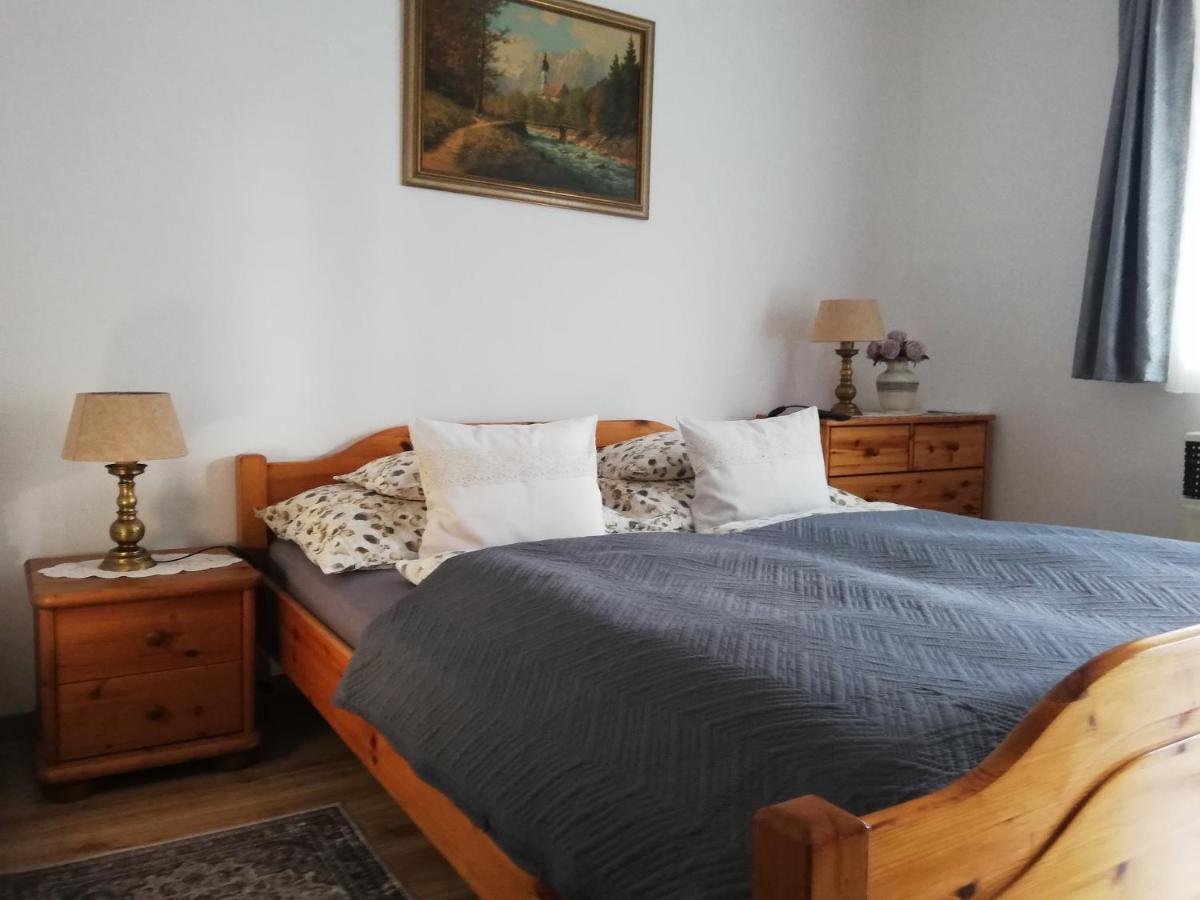 Bobita Apartmanhaz *