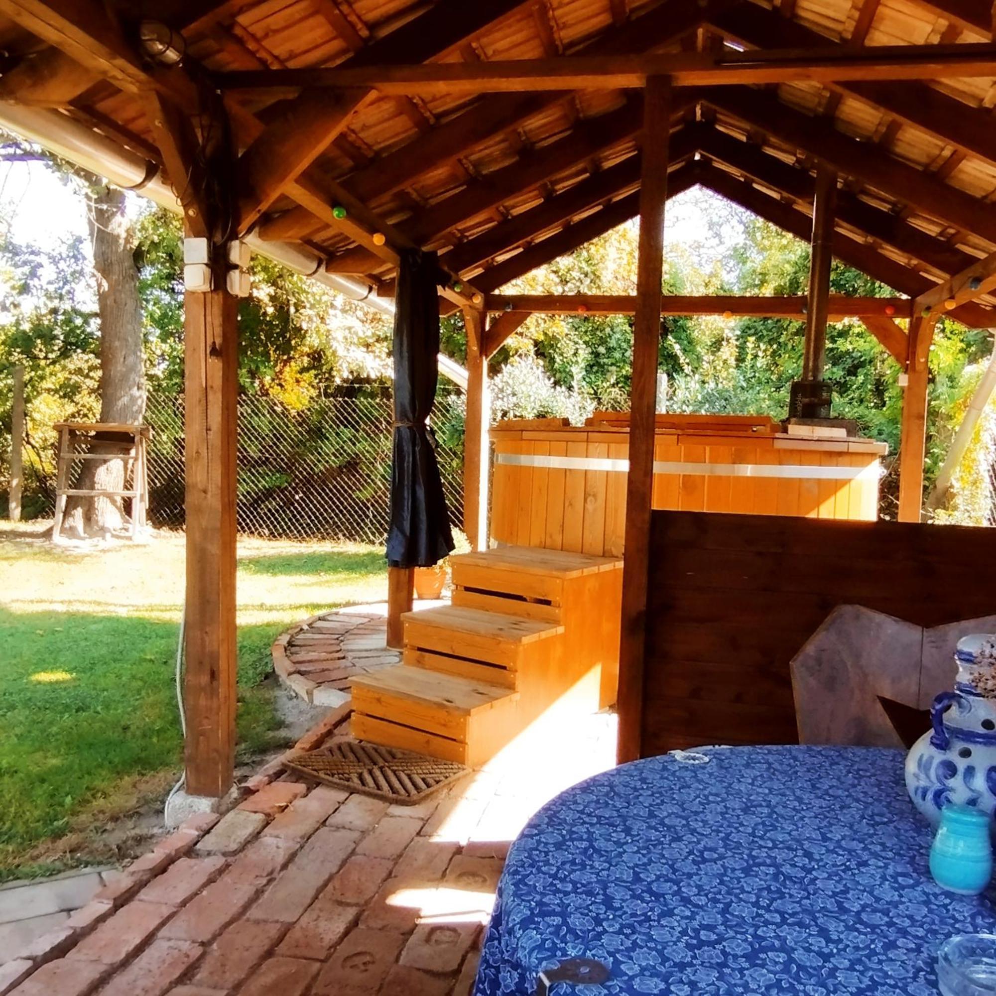 Apartment Bobita Apartmanhaz