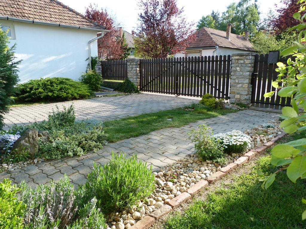 Apartment Bobita Apartmanhaz